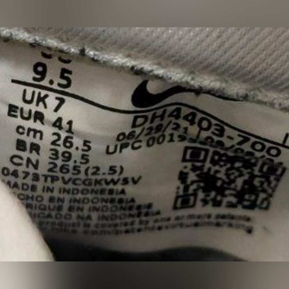 Nike Dunk Low Heirloom White/Silver/Gold Women's Sneakers Size 9.5 MSRP $120 - Picture 10 of 12